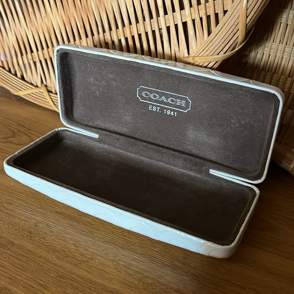 Coach hard case clamshell glass case - Picture 3 of 4